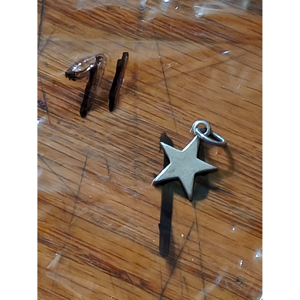 star charm vintage pendant Silver 925 smooth finish five-point motif